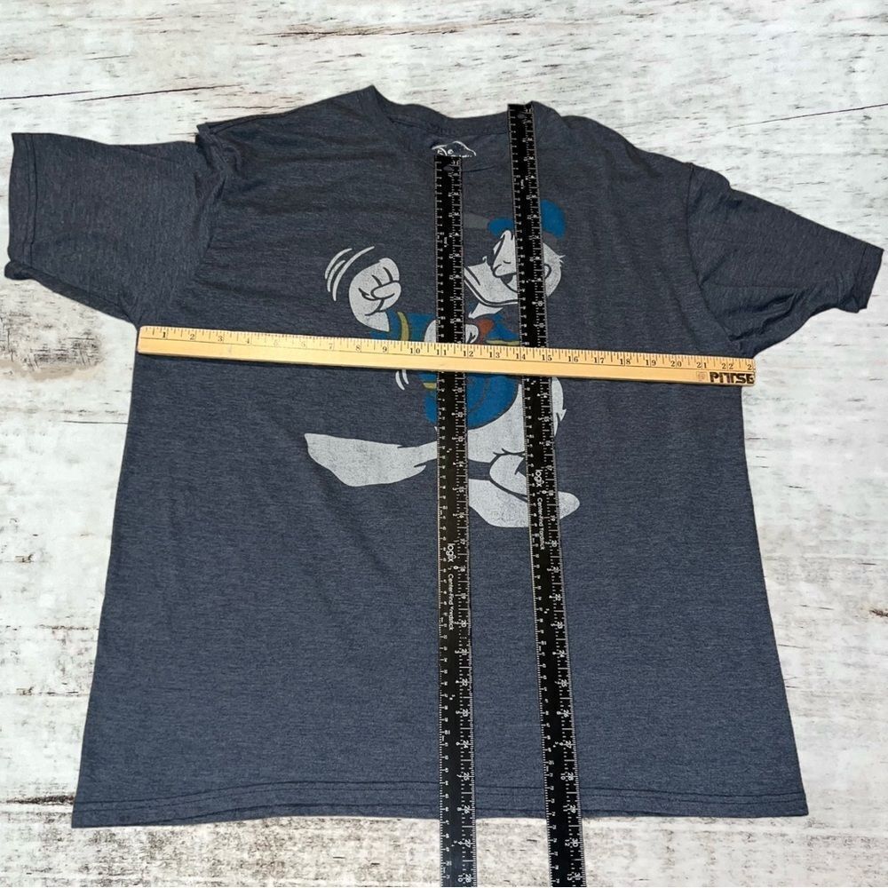 Disney Donald Duck Gray Short Sleeve Tee - Picture 2 of 4